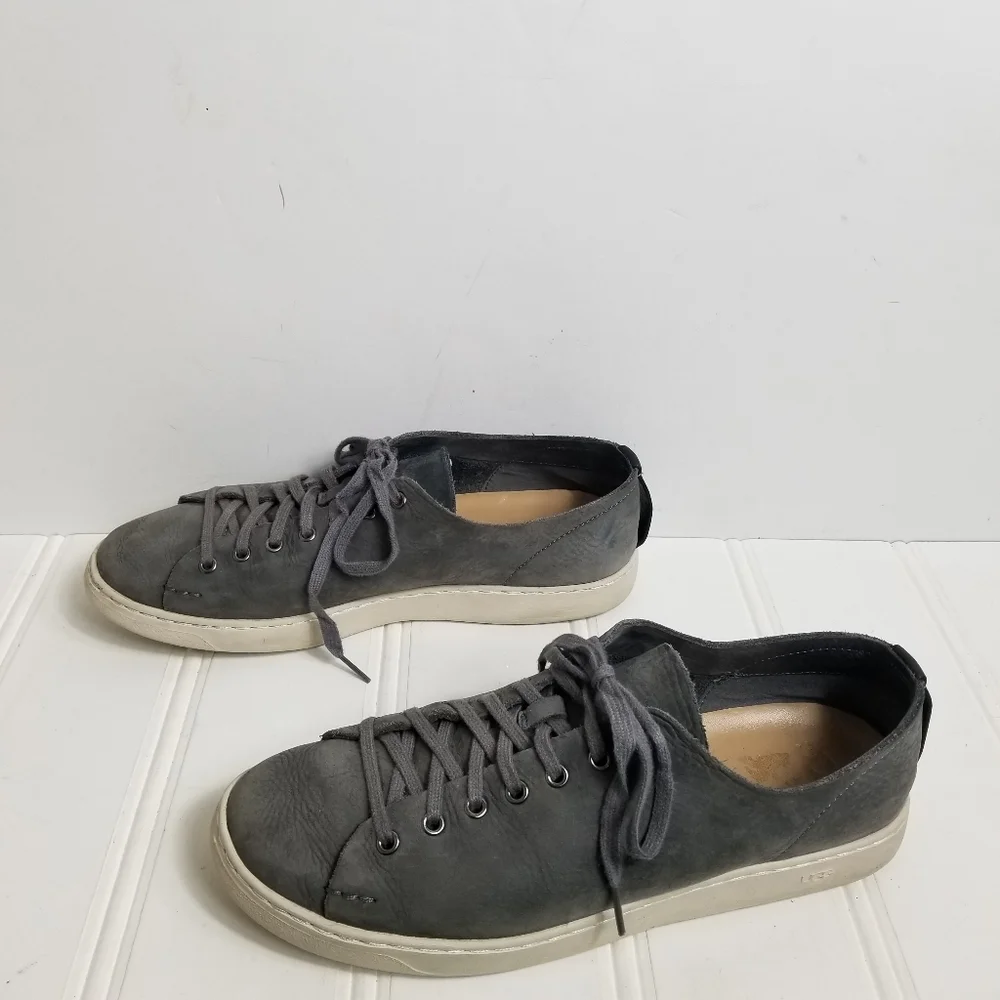 UGG Sneakers Men’s 9.5 Pismo Gray Nubuck Slip On Casual Comfort Shoes
